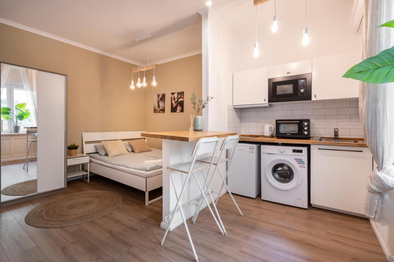 D71 Superior Apartments, Best Location, By Bqa Boedapest Buitenkant foto