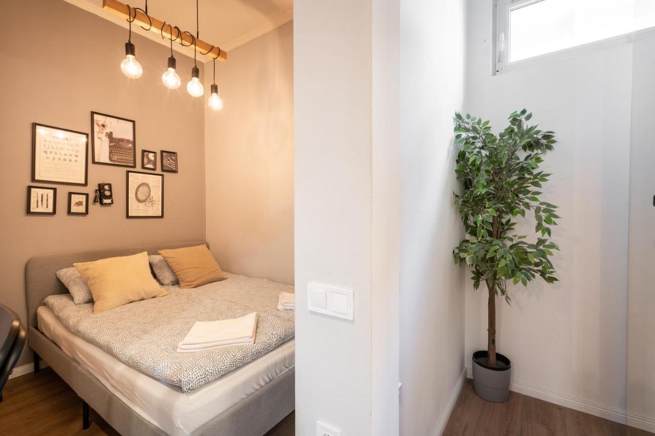 D71 Superior Apartments, Best Location, By Bqa Boedapest Buitenkant foto